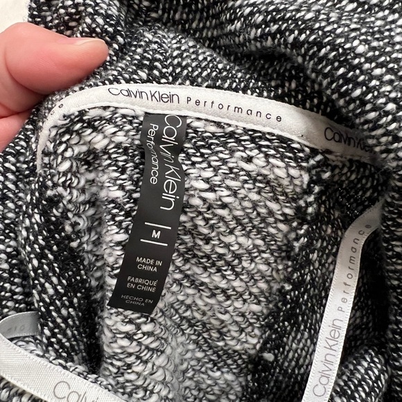 3/$25 Sale🎈Calvin Klein performance crossover top - Picture 10 of 11
